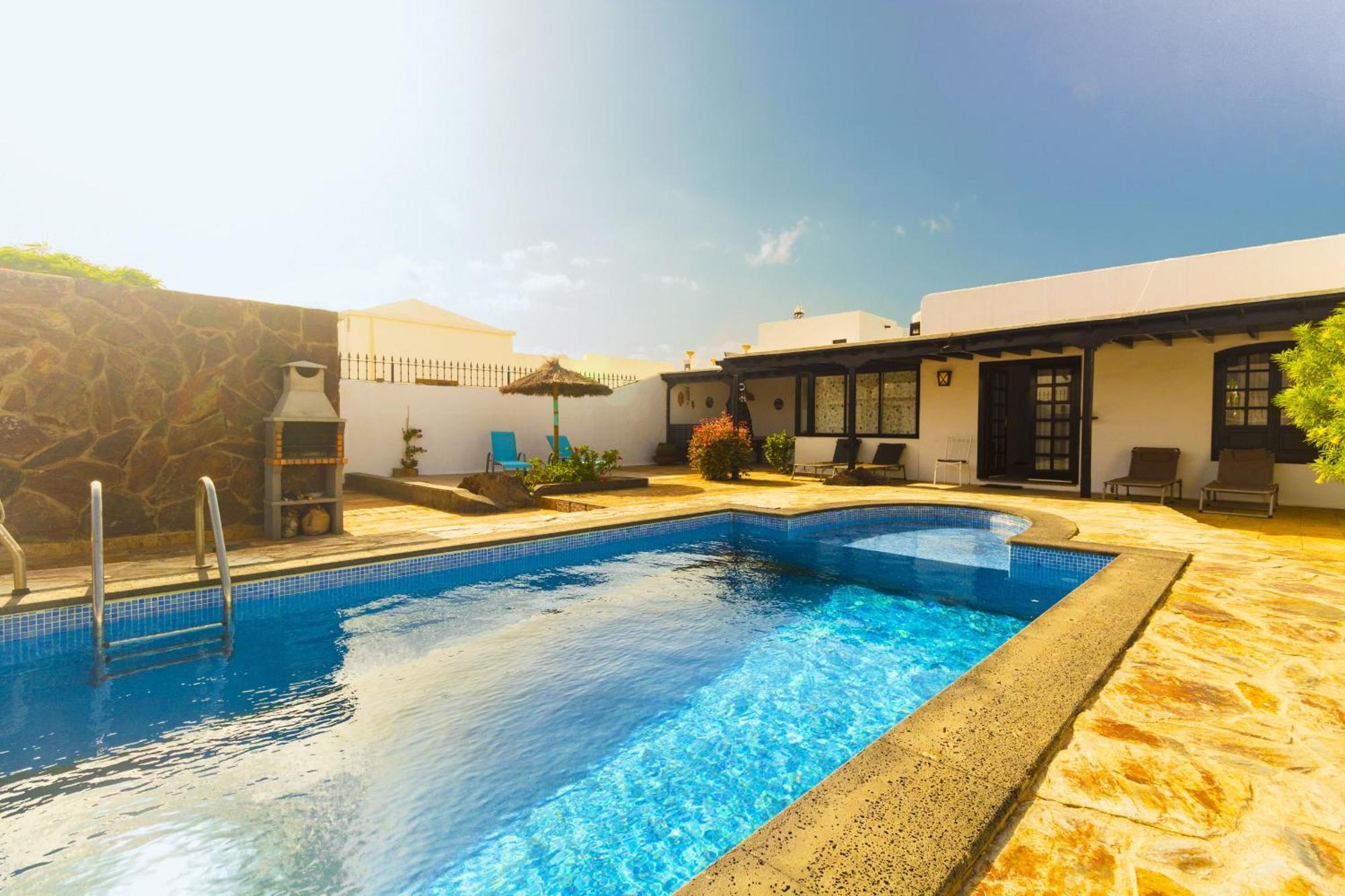 Luxury Villa Alfred Пуерто-дель-Кармен Екстер'єр фото